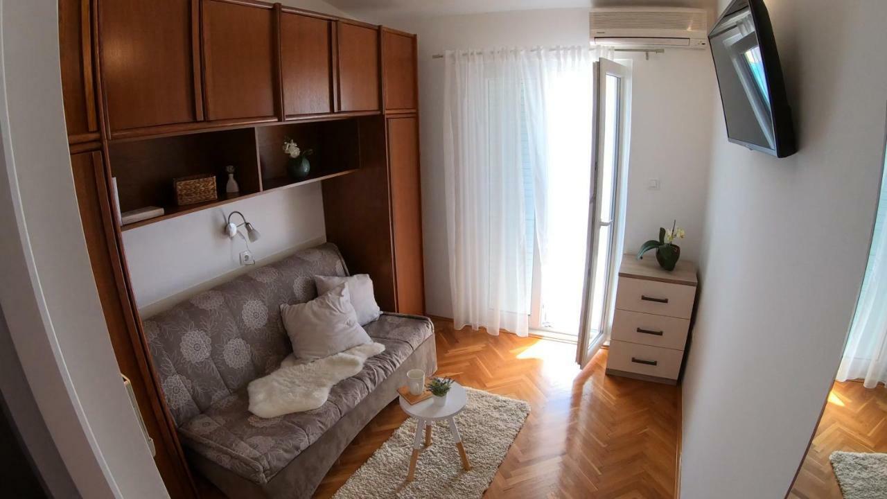 Vanja Ii Apartma *
